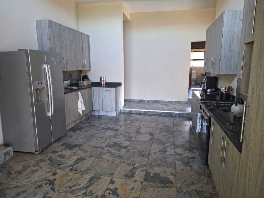 3 Bedroom Property for Sale in Buffelspoort Eco Estate North West